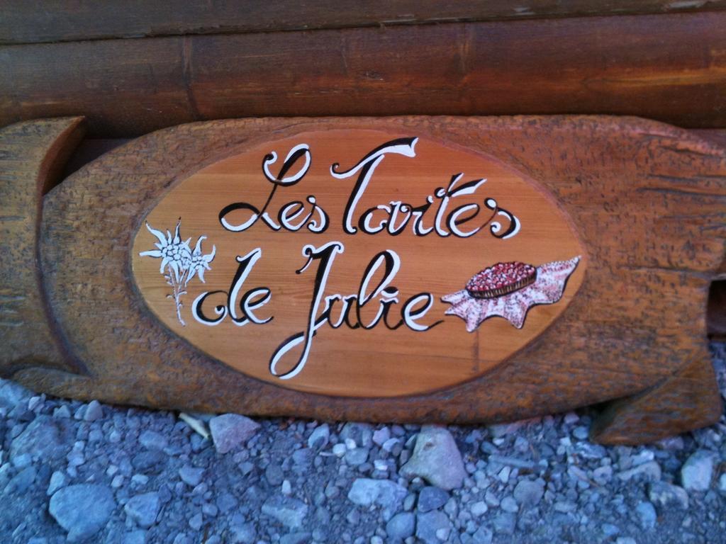 Saint-Martin-dʼEntraunes Gite Le Pelens מראה חיצוני תמונה