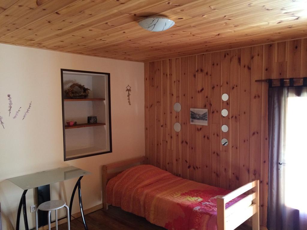 Saint-Martin-dʼEntraunes Gite Le Pelens מראה חיצוני תמונה